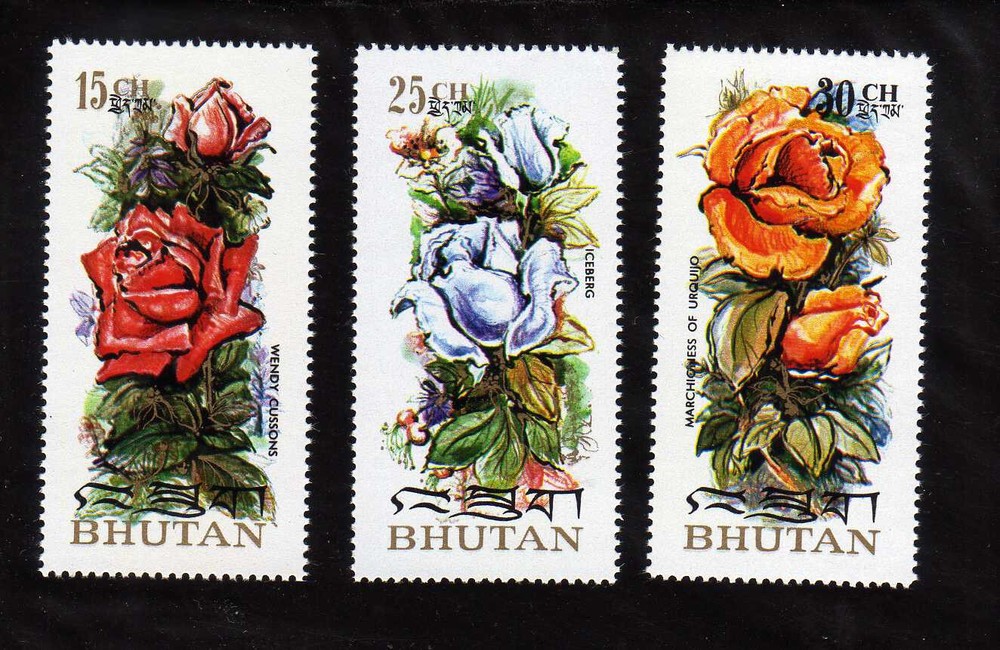 BHUTAN – 1973  FLOWERS