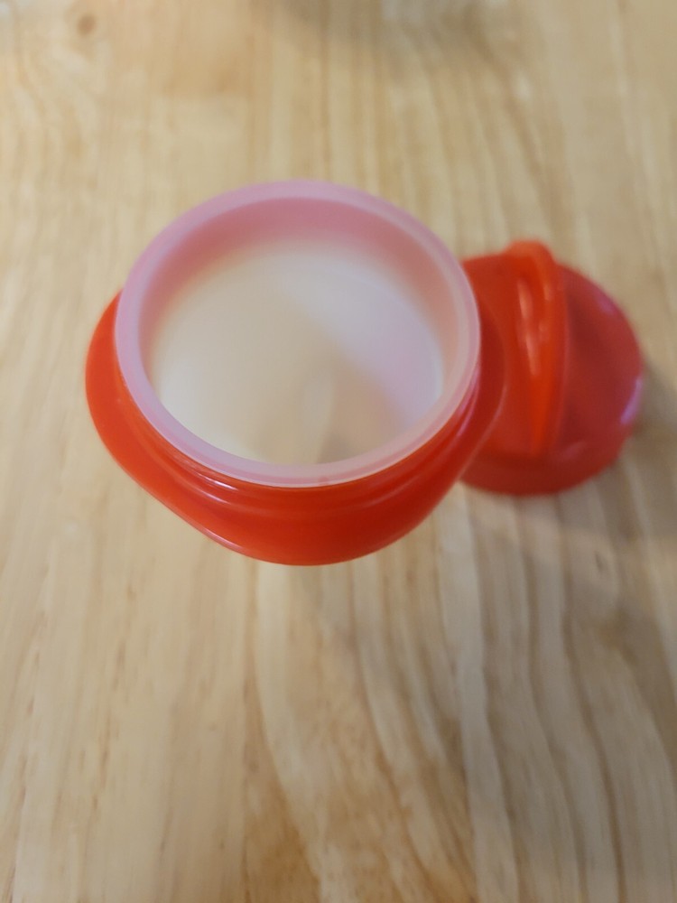 2017 Idea Village Egglettes