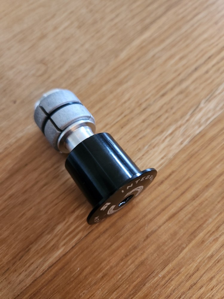 FSA System Integration Headset Expander Top Cap 22.5 ID Threadless Headset Fork