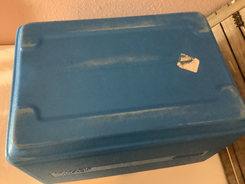 Coleman Party Stacker Cooler Blue Stackable Ice Chest Box 48 Can Size