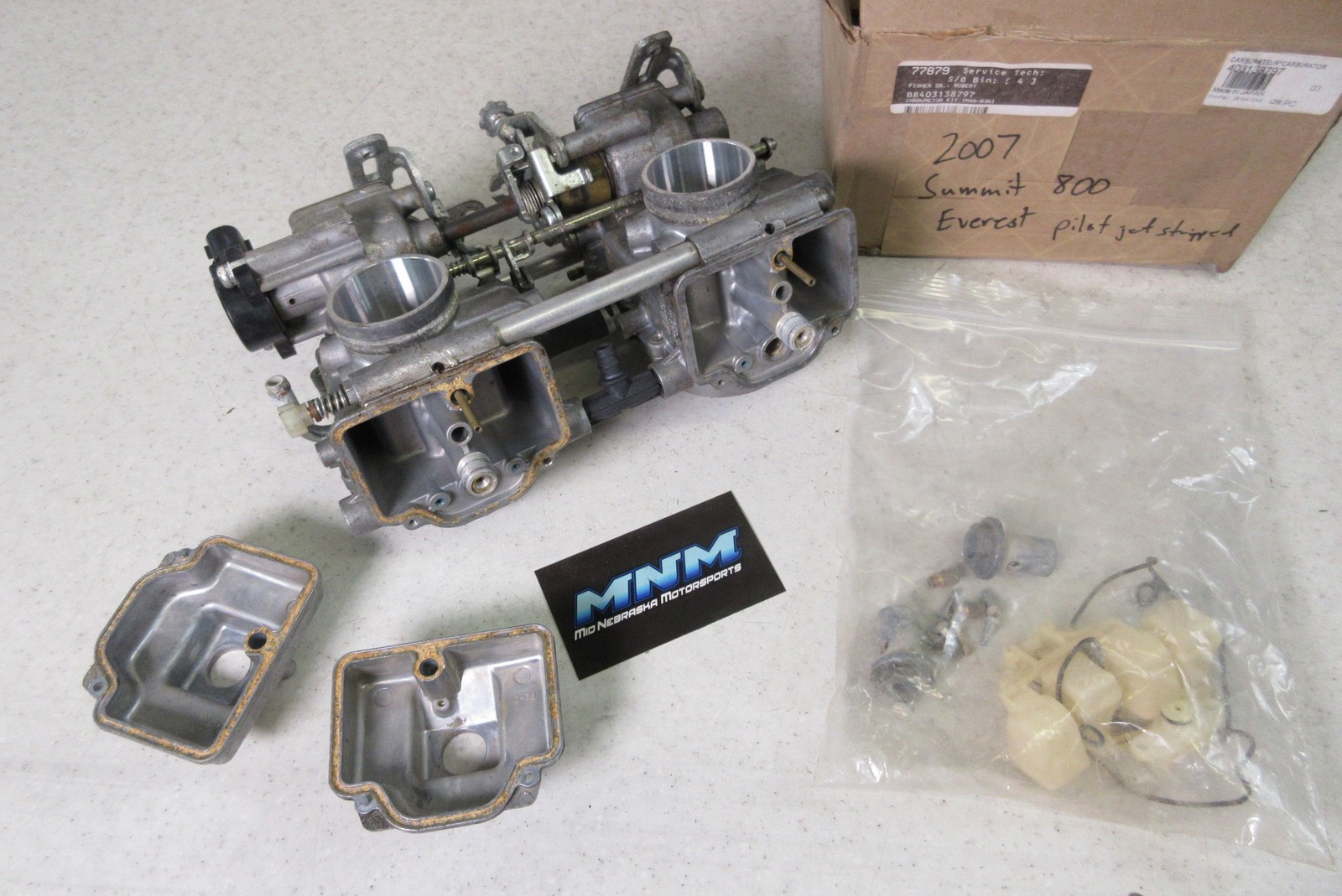 Ski-doo summit 800r x xrs GENUINE GM40-B361 Intake Carb Carburetor 403138797 Set