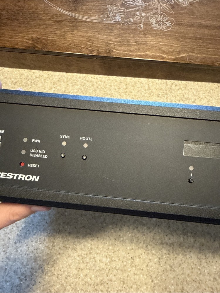 Crestron DM-MD6X1 Multimedia Presentation System - Untested