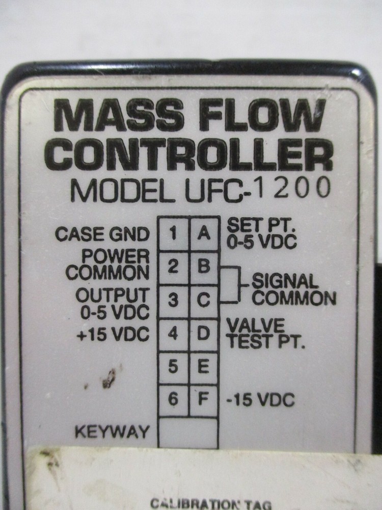 Unit Instruments UFC-1200 Mass Flow Controller Gas 5-SLM