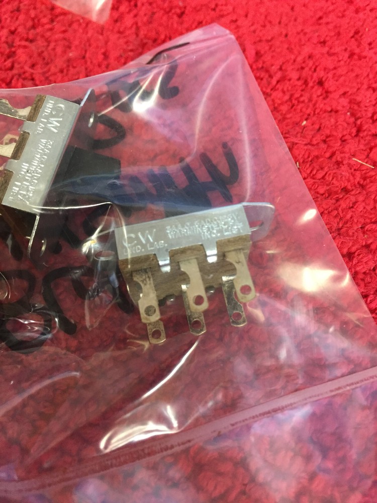 8642 HH SMITH/ABBATRON 6 LEAD SLIDE SWITCH 2 PCS   NOS