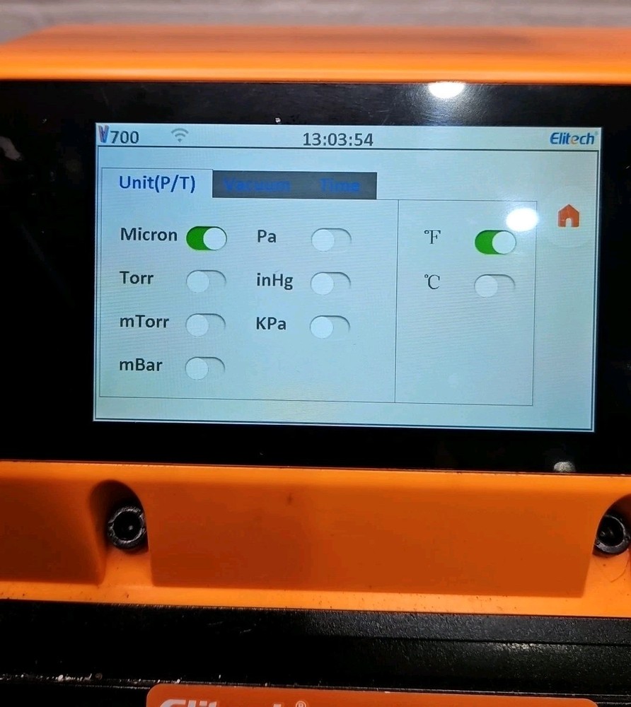 Elitech V700 2-Stage Intelligent Vacuum Pump with Touch Screen