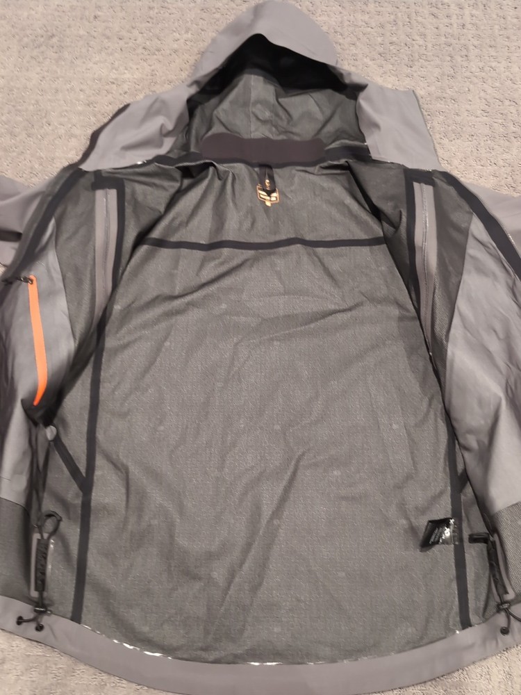 First Lite Omen Storm Shelter Jacket Medium Ash Grey Excellent! Free Ship!