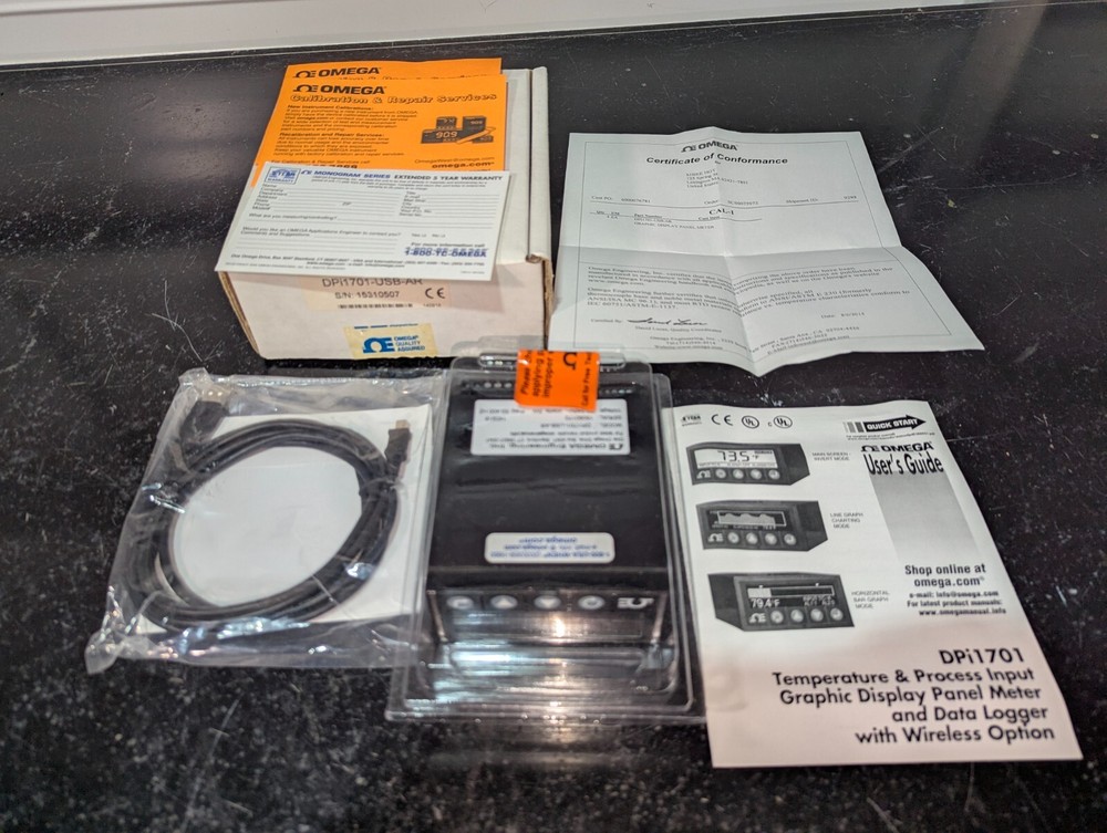 Omega DPi1701-USB-AR Graphic Display Panel Meter Data Logger Temp Process NIB