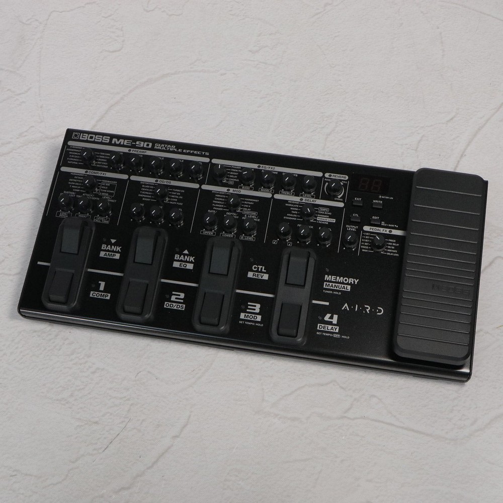 BOSS ME-90 Guitar Multi-Effects Processor (Floor-Type) [A4Q5878]