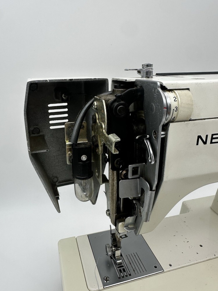 Nelco Vintage Simpatica 4102F Sewing machine - EUC