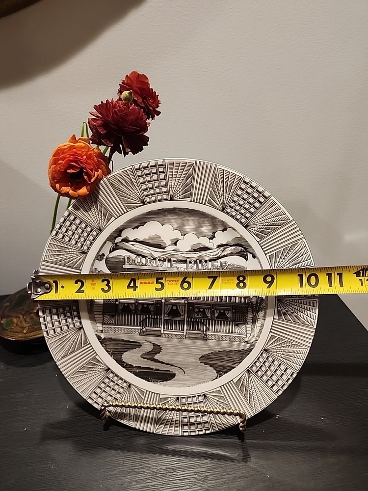 VINTAGE PLATE