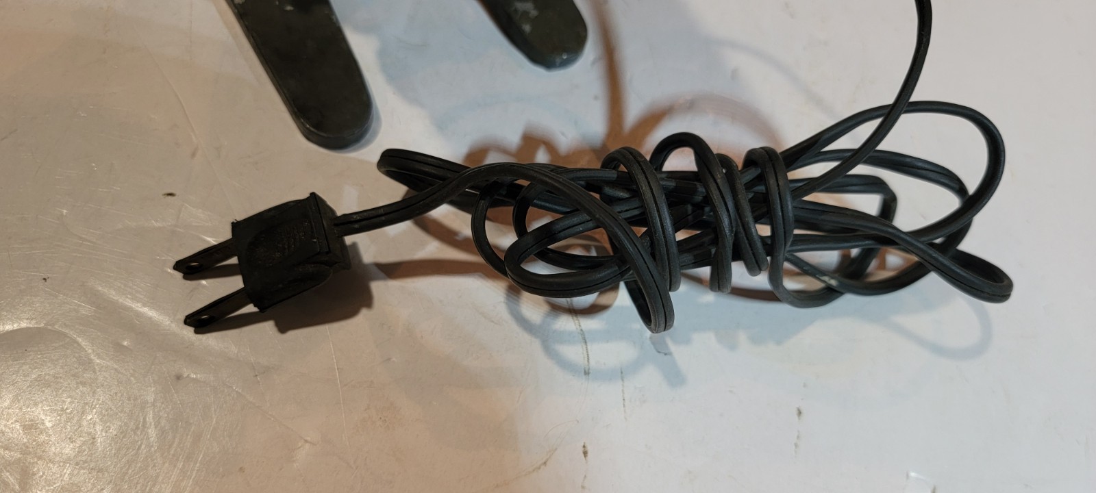 Vintage Electric Piston Aquarium Air Pump Dynamaater Glo-Jet Marvel