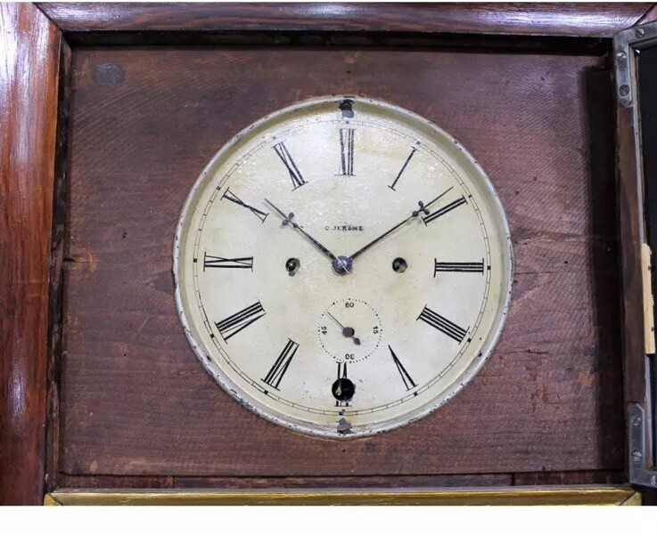 George Hills mirror clock