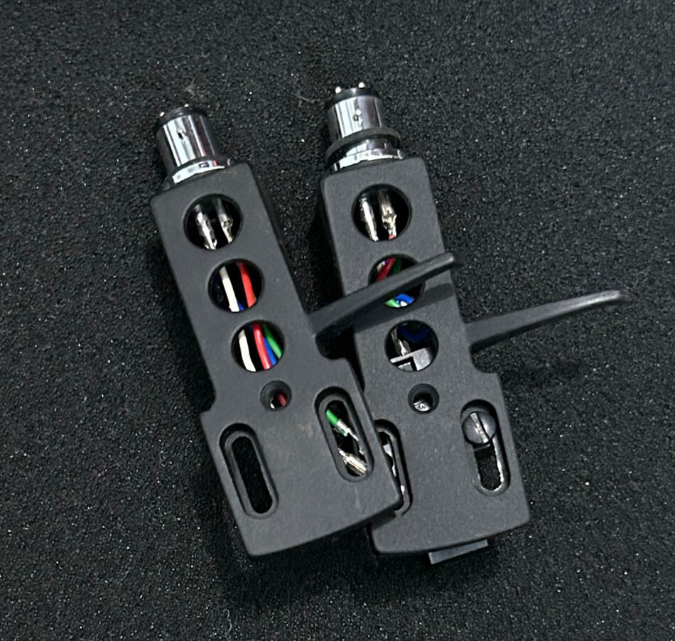 Headshell Pair for Turntables, 2 x Head Shells