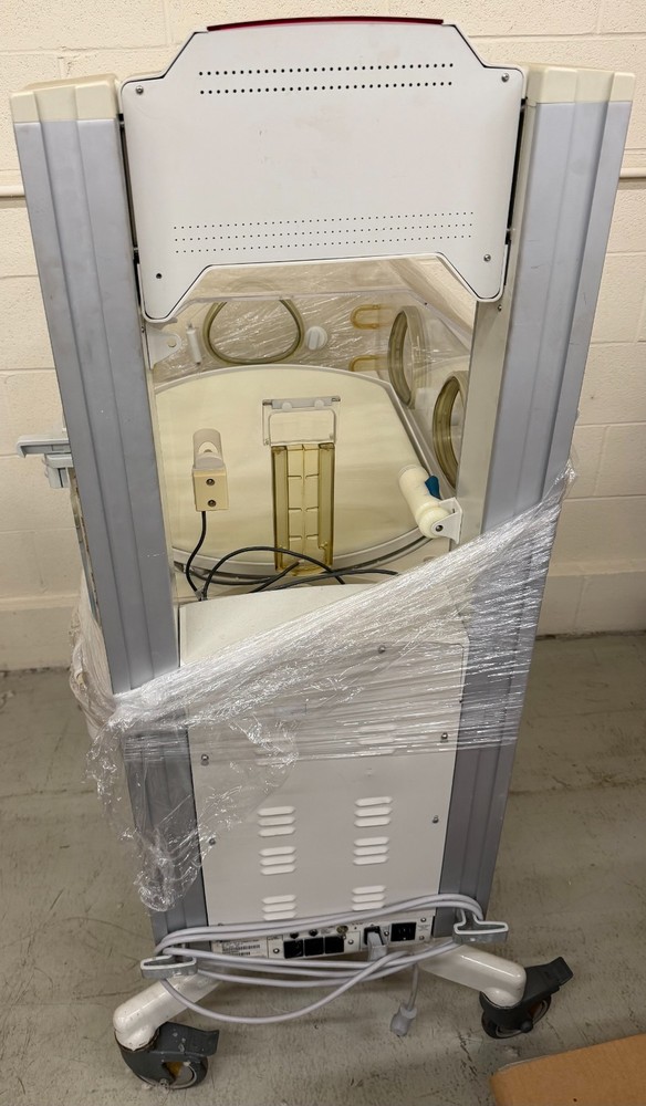 Ohmeda Giraffe OmniBed Incubator
