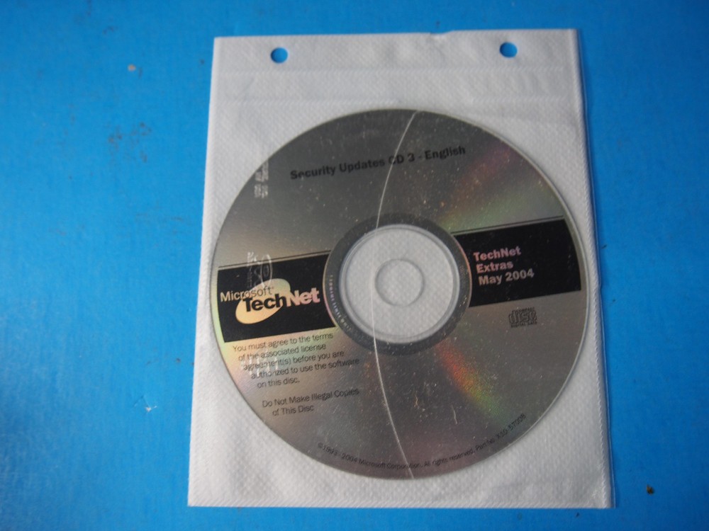 ITHistory (2004/09) IBM PC Software: MICROSOFT TechNet CDs 2004 2003 2002