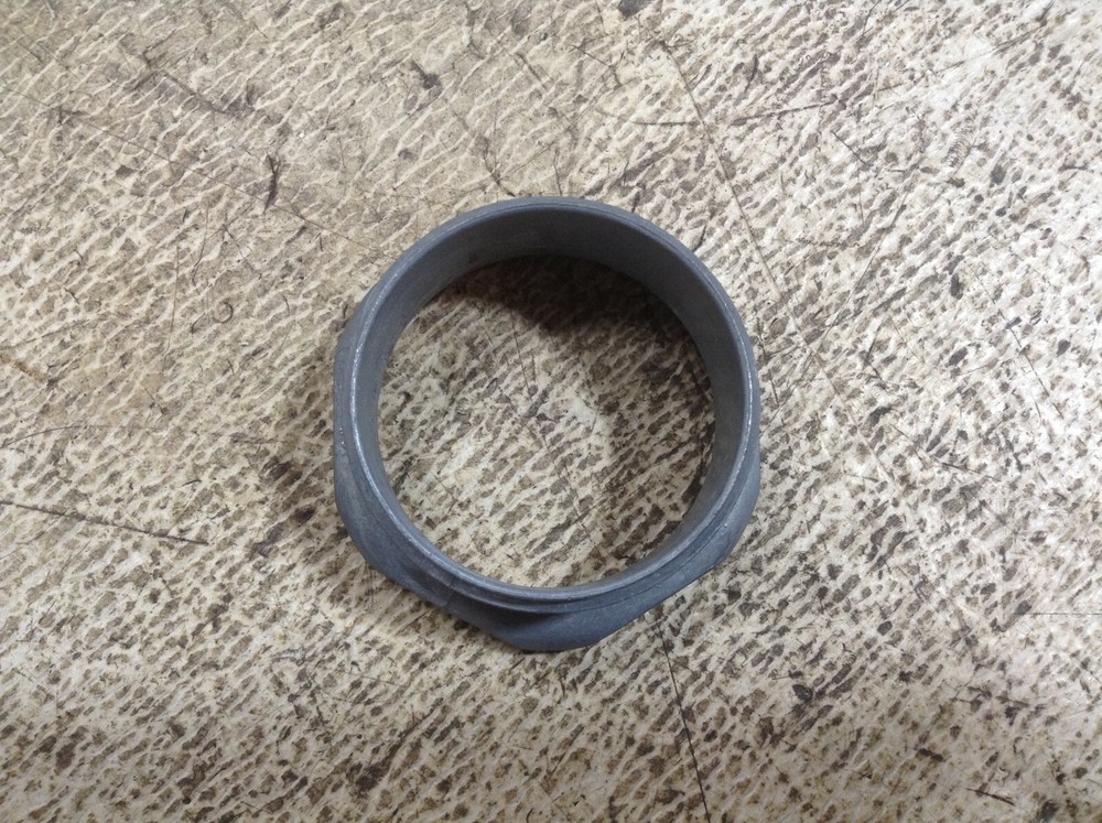 United Lab 2-1/2" Lock Nut New (OK)