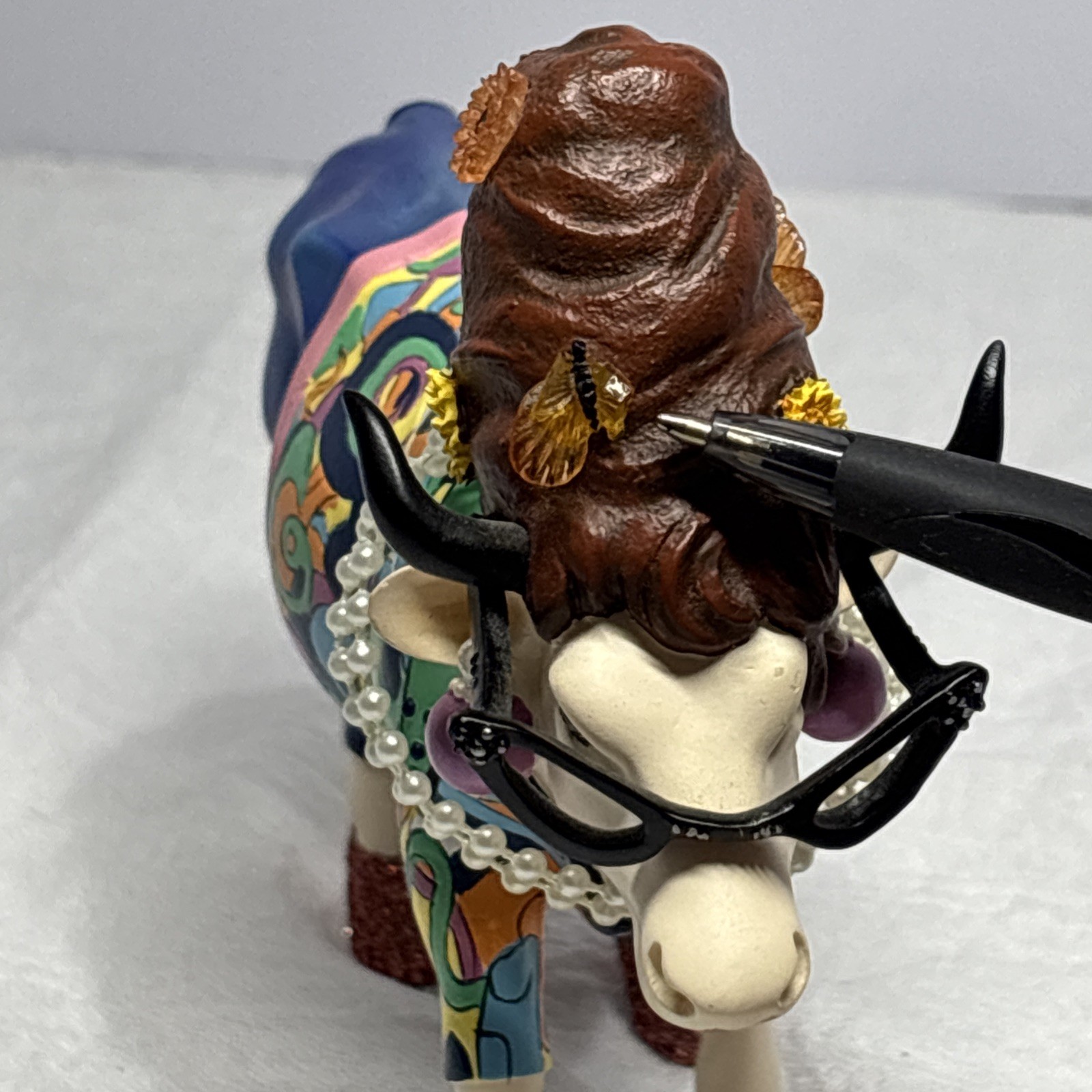 Cow Parade Beehive Bovine 2002 Retired VINTAGE-READ DESCRIPTION