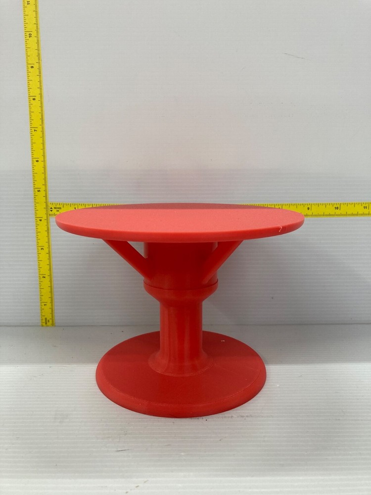 Small Spinning Cake Decorating Table
