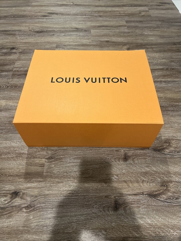 Louis-Vuitton Empty box extra large dimensions, 20x16x7