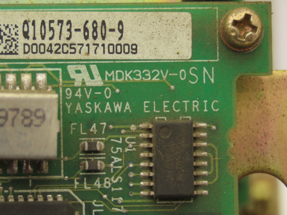 Yaskawa CACR-UP20AAA Robot Servo Drive Controller Unit