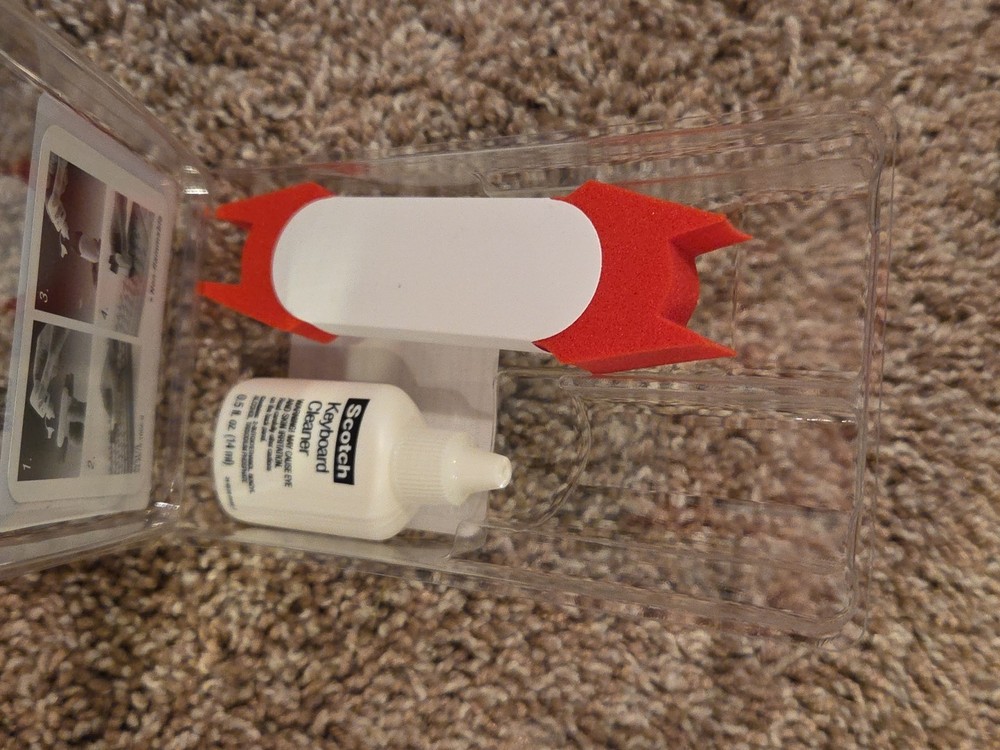Scotch CD CD-ROM DVD CLEANER 3M - CD Radial Cleaning System Kit (Not Complete)