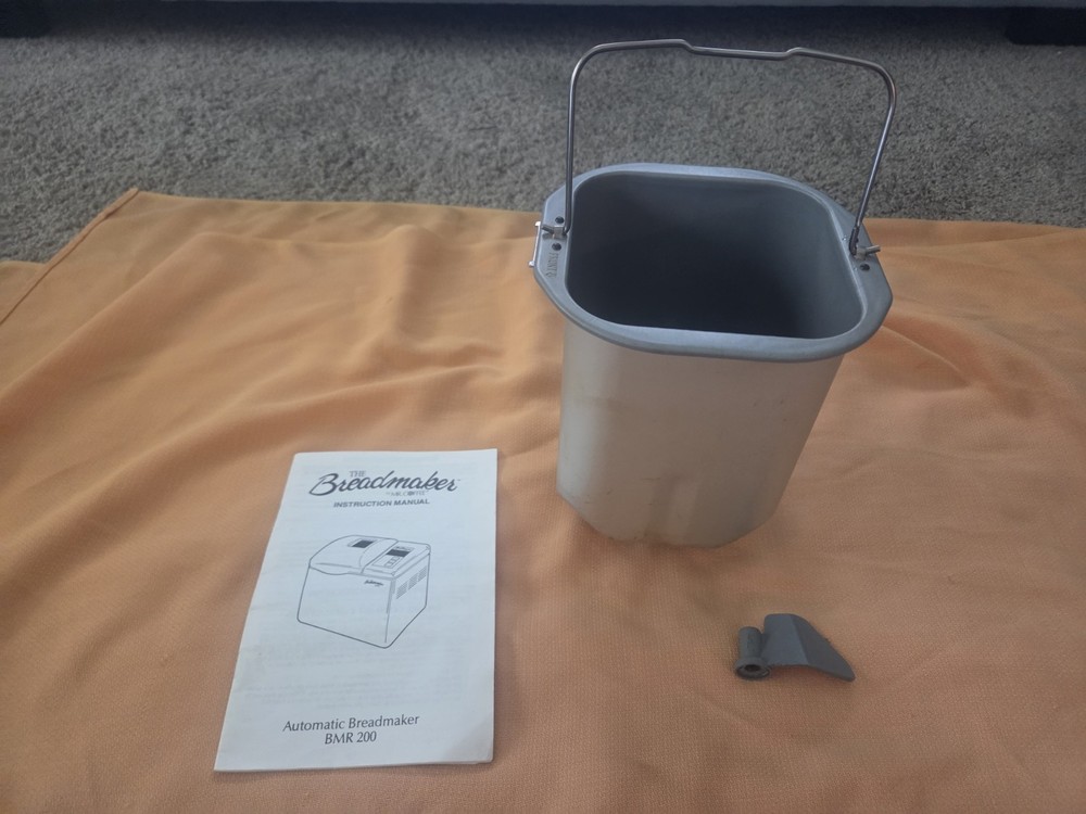 PAN , PADDLE & MANUAL FOR MR COFFEE BREAD MAKER MACHINE MODEL BMR200