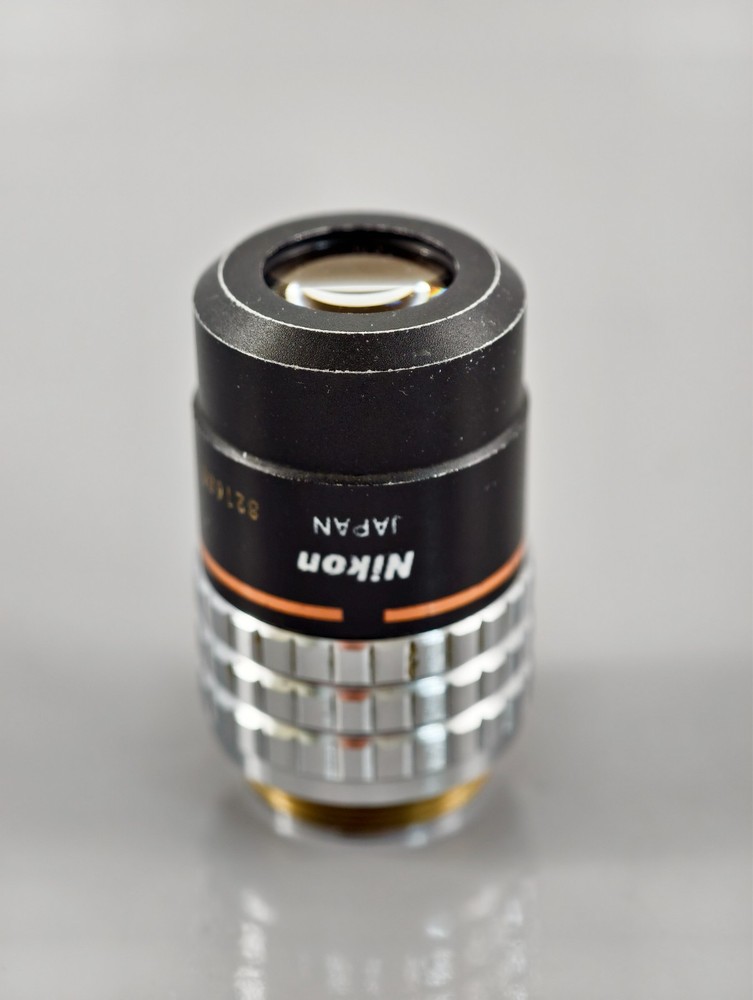 Nikon CFN Plan 2X/0.05 Microscope Objective Lens Labophot Optiphot Alphaphot