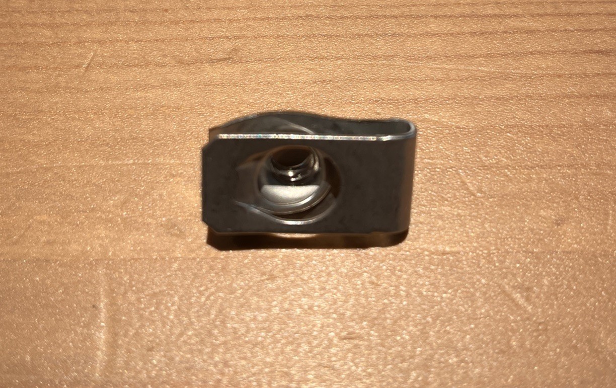 20 x 1/4"-20 Regular Extruded U-Nut, U-Style Clip-On Nuts, Stainless Steel 18-8