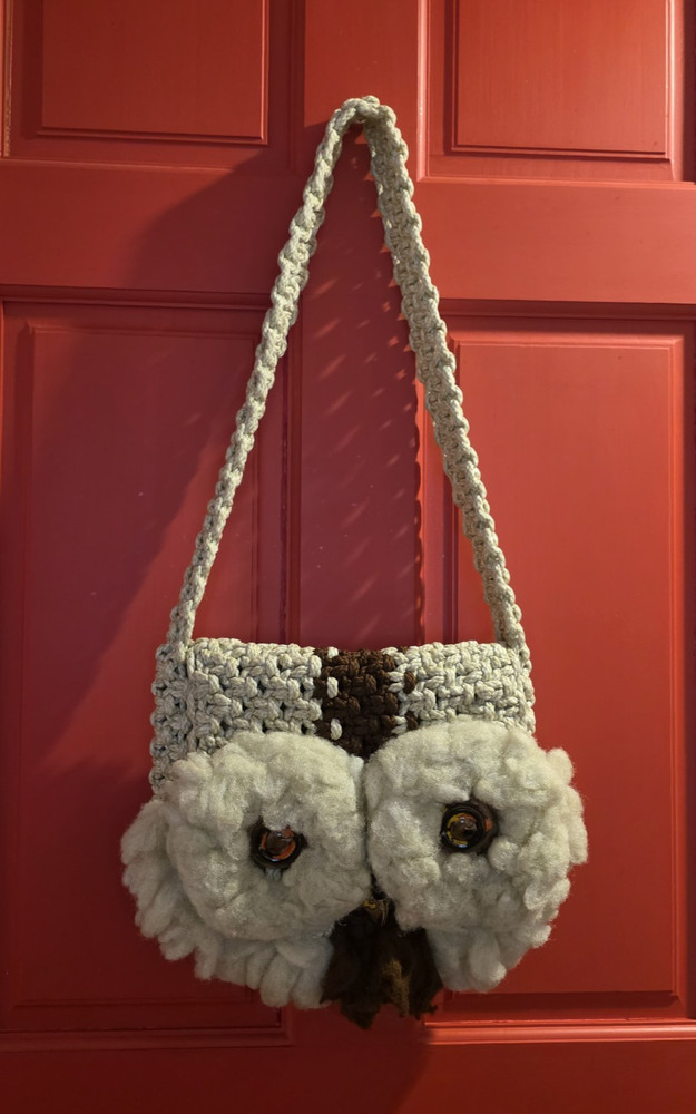 Vintage 1970's BOHO  Macrame Owl Shoulder Bag