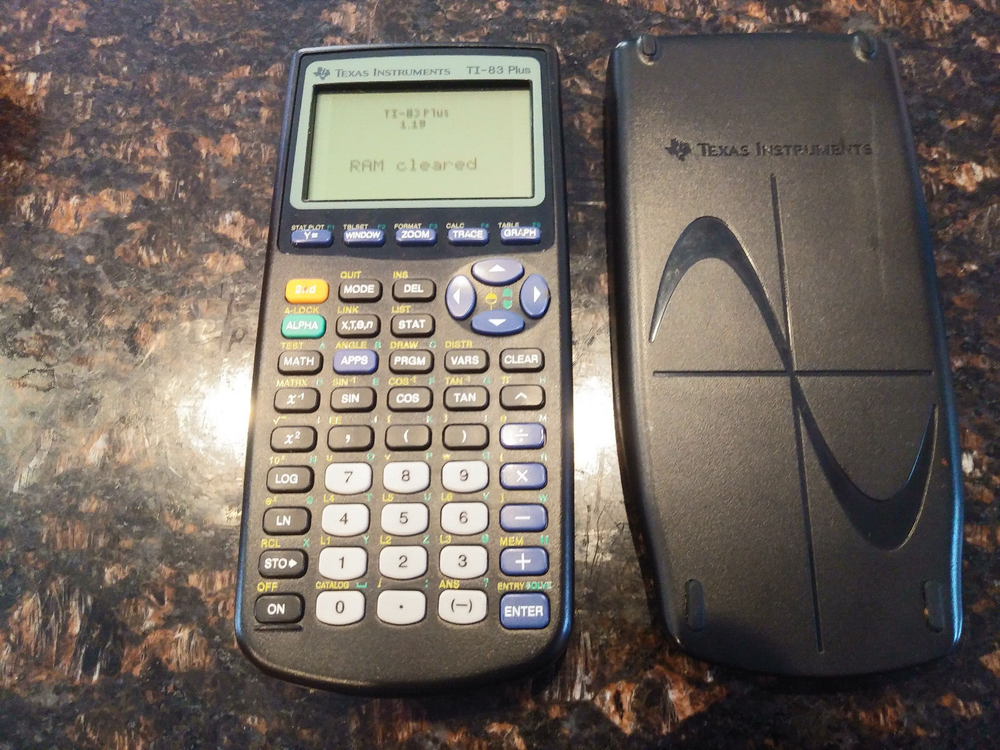 Texas Instruments TI-83 Plus Edition Graphing Calculator + 4 AAA Batteries EUC!