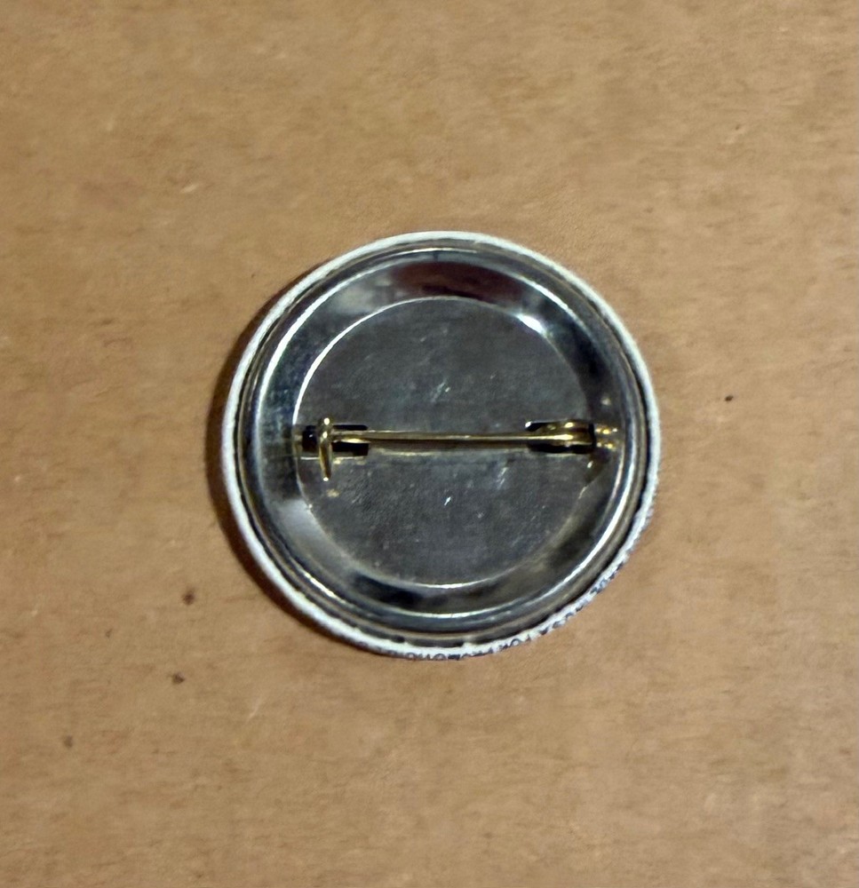 Neil Young - Rockin' in the Free World RARE vintage promo button '89