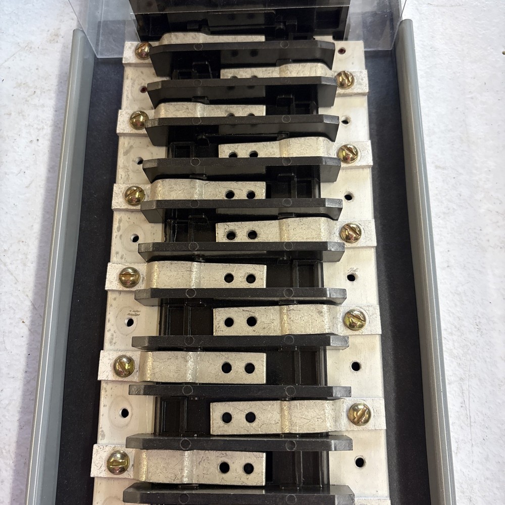 Square D NQOB-303 panelboard interior