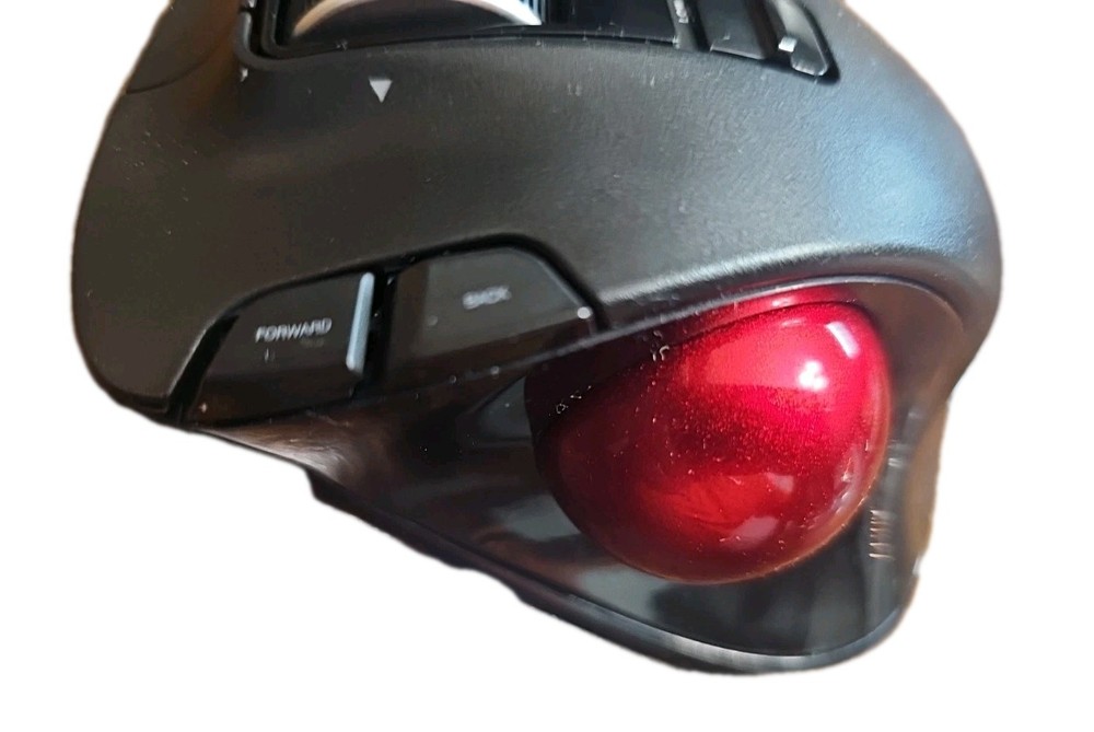 ELECOM EX-G Trackball Mouse M-XT4DRBK-G – NO Receiver – UNTESTED