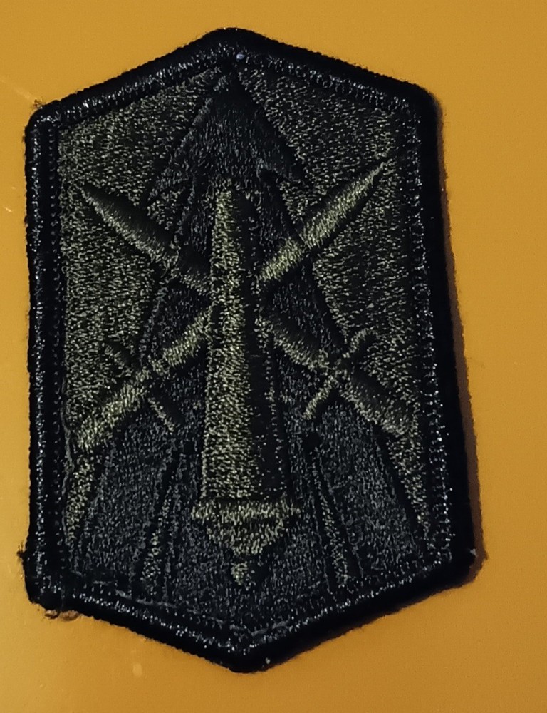 US Army Patch 214th Field Artillery Brigade ...106