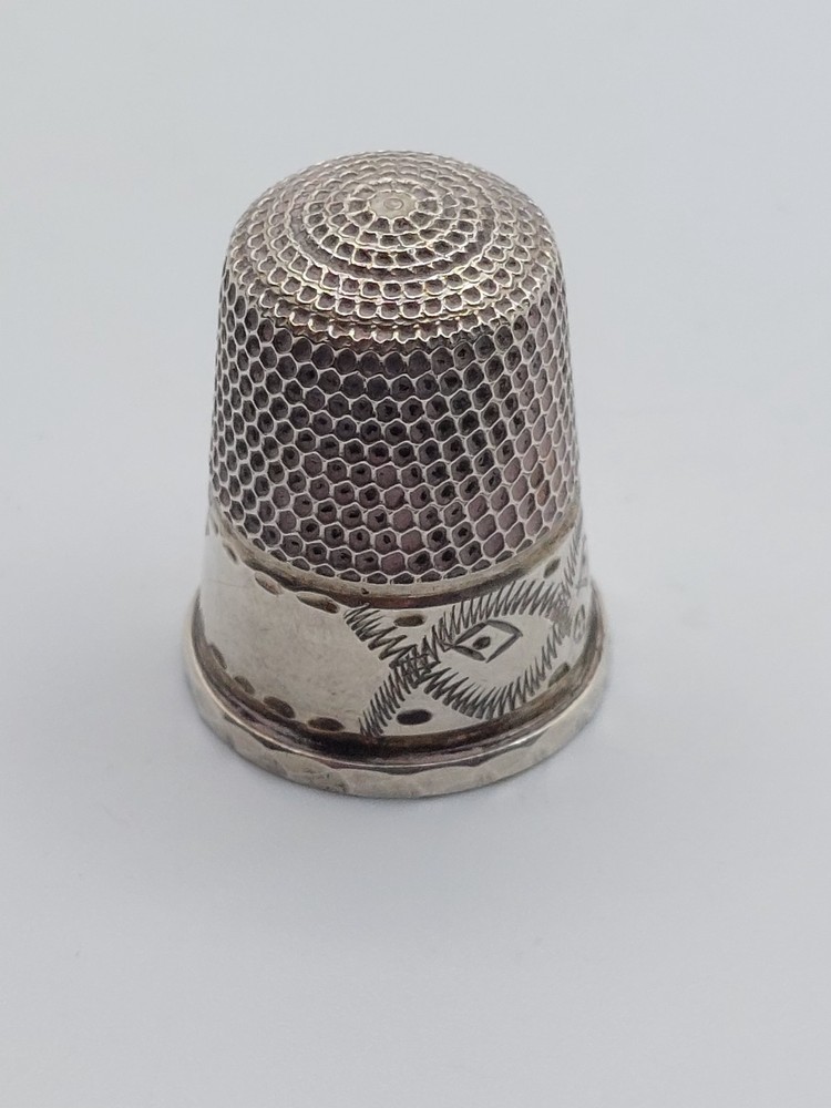 vintage Birmingham sterling silver thimble