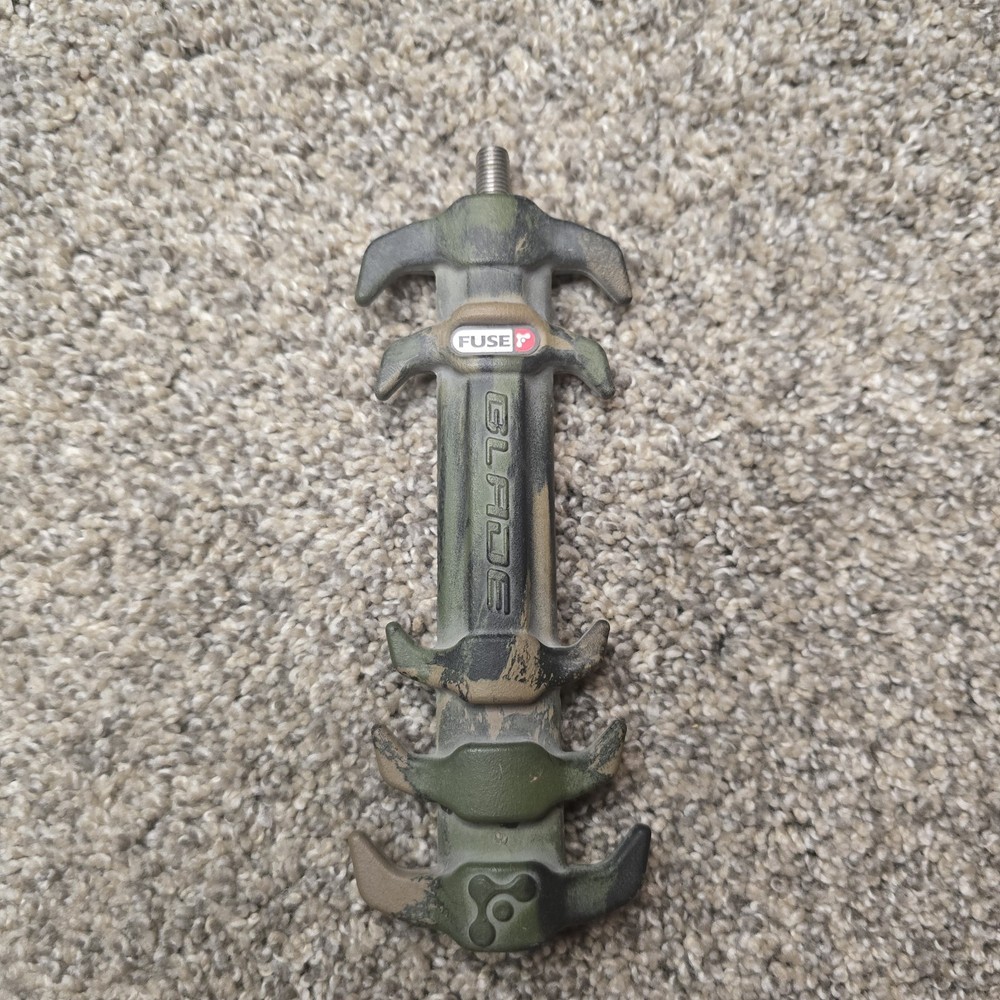 Compound Hunting Fuse Blade bow stabilizer