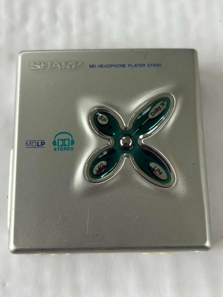 SHARP MD-ST880 Silver MD-ST880-S Portable Audio MD Player Junk