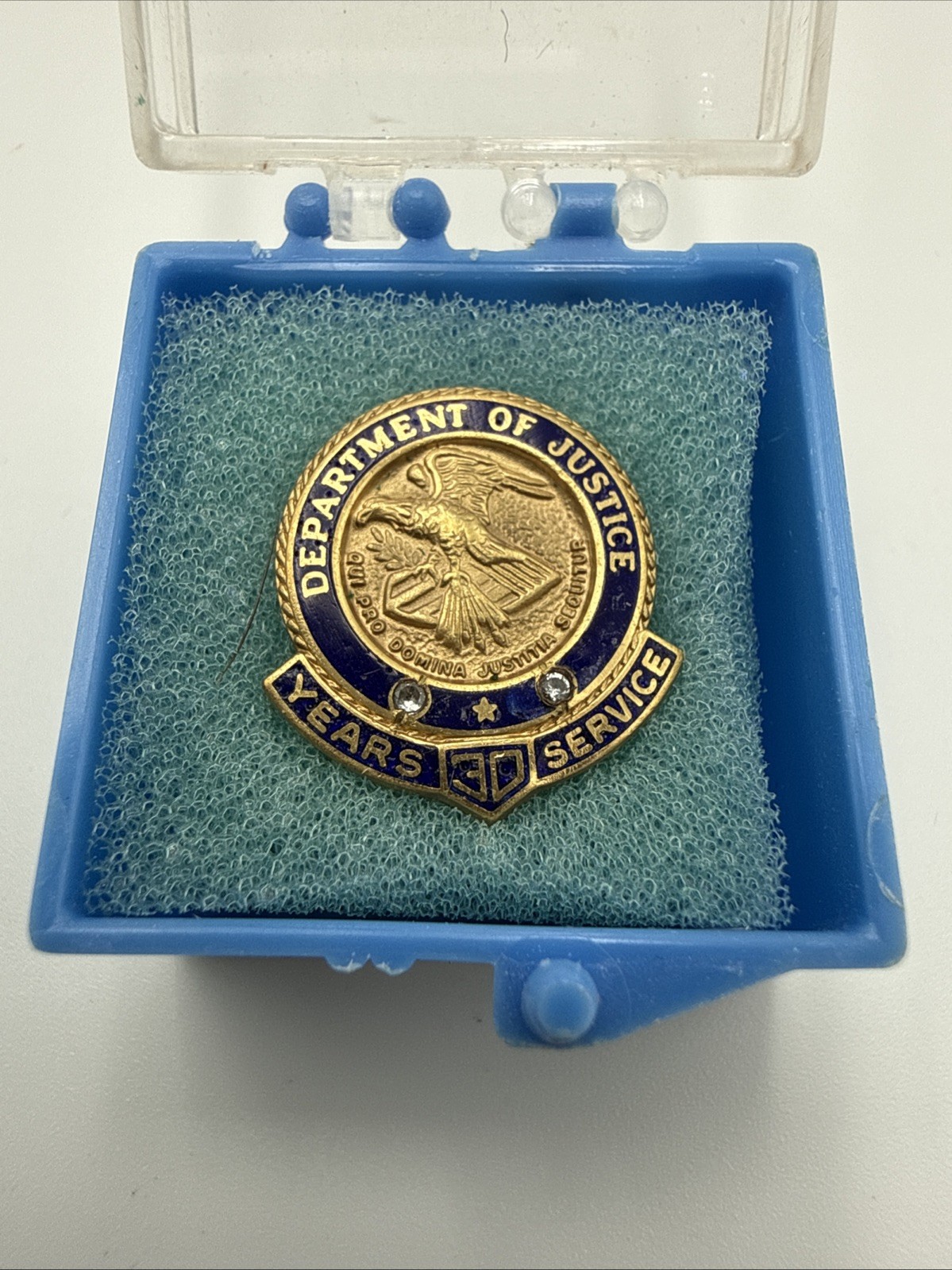 10K Gold Department of Justice 30 Years Service Pin