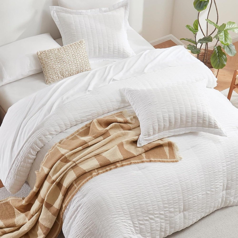 White Seersucker Queen Comforter Set 7 Pieces