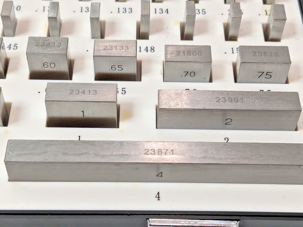 Starrett 81 Piece Gage Block Set Steel 0.05" to 4'' Range Economy Grade RS 81.B