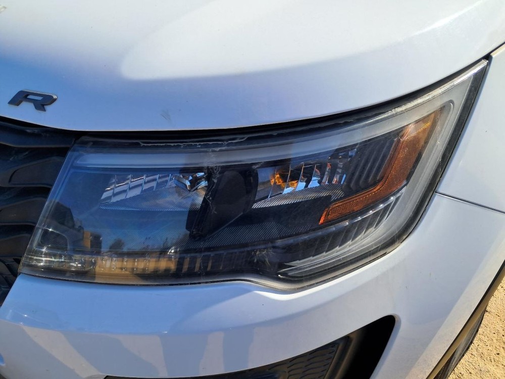 EXPLORER 2018 Glove Box 4844487