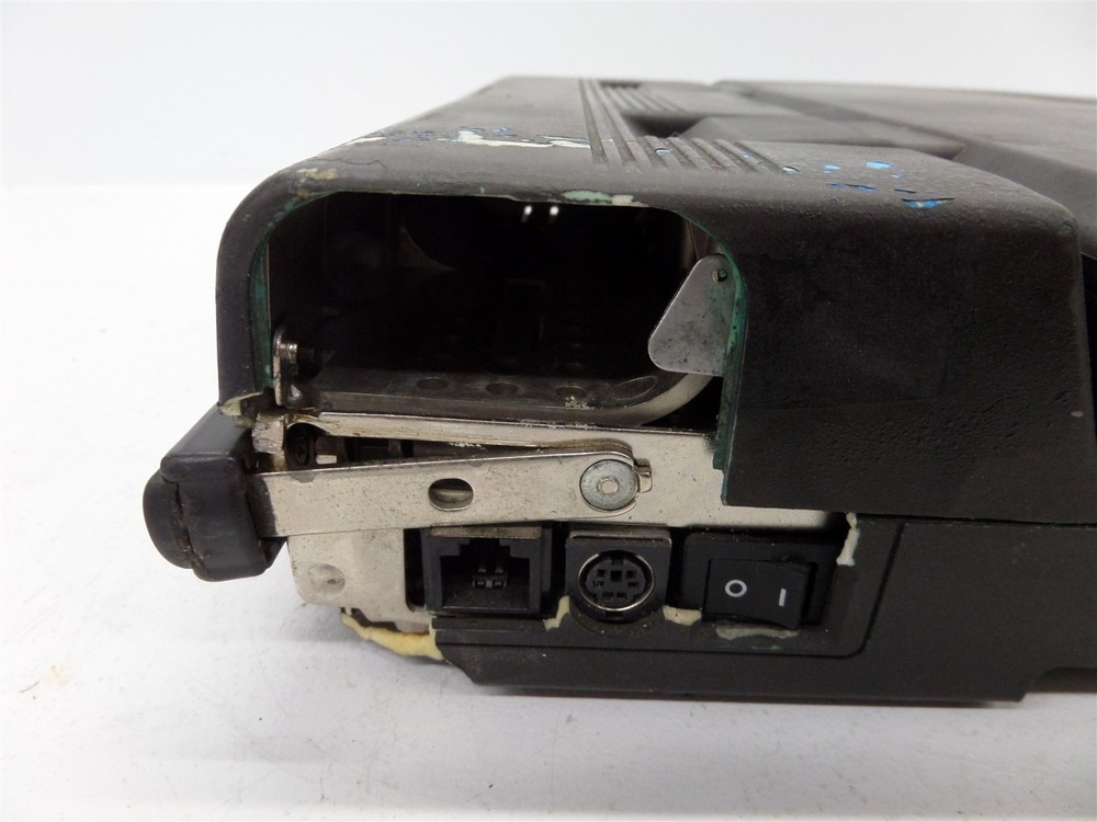 Vintage Dataworld PB9350 Laptop Computer - Broken Screen