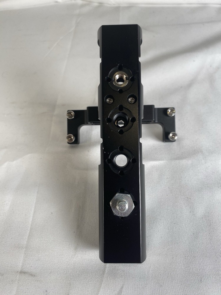 ARRI K2.73002.0 (h) Center Camera Handle
