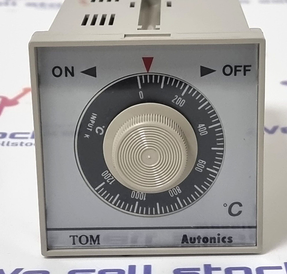 AUTONICS TOM-P3RKCC Temperature Controller