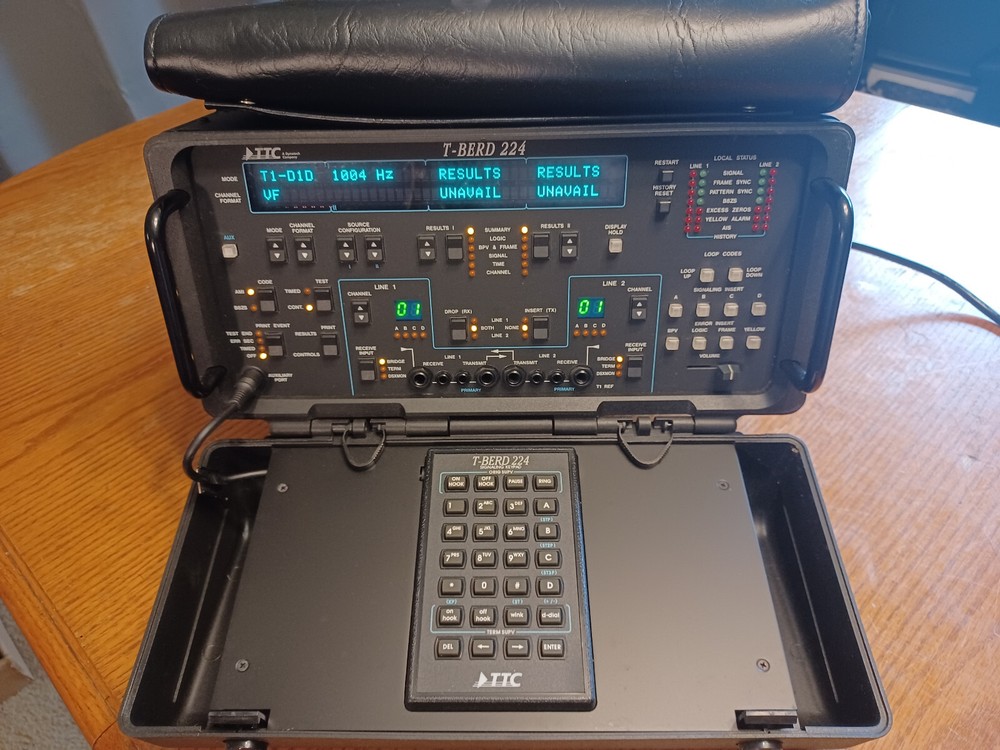 TTC T-BERD 224 PCM Analyzer / Multiple Options / Manual / Quick Cards