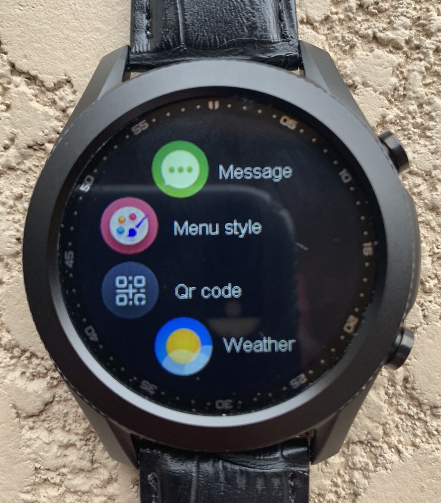 Multi Function Smartwatch For Android And IOS Touchscreen Bluetooth