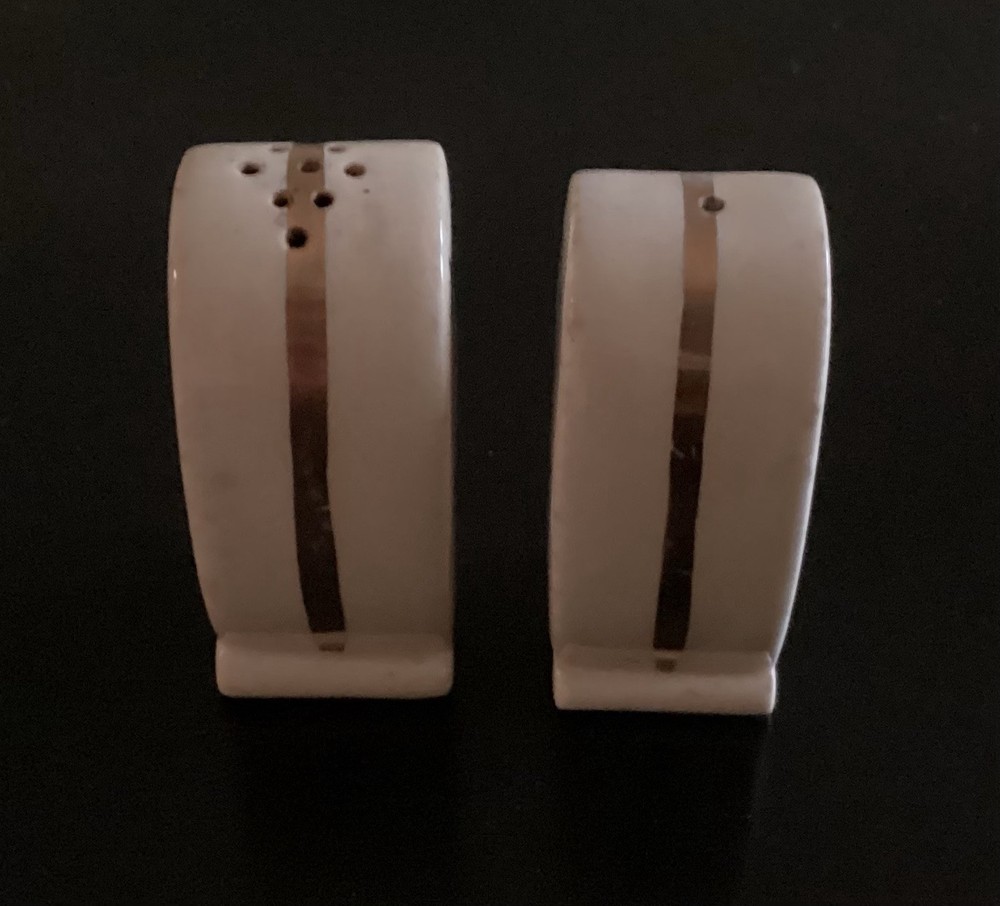 Vintage Clarice Cliff Dinnerware