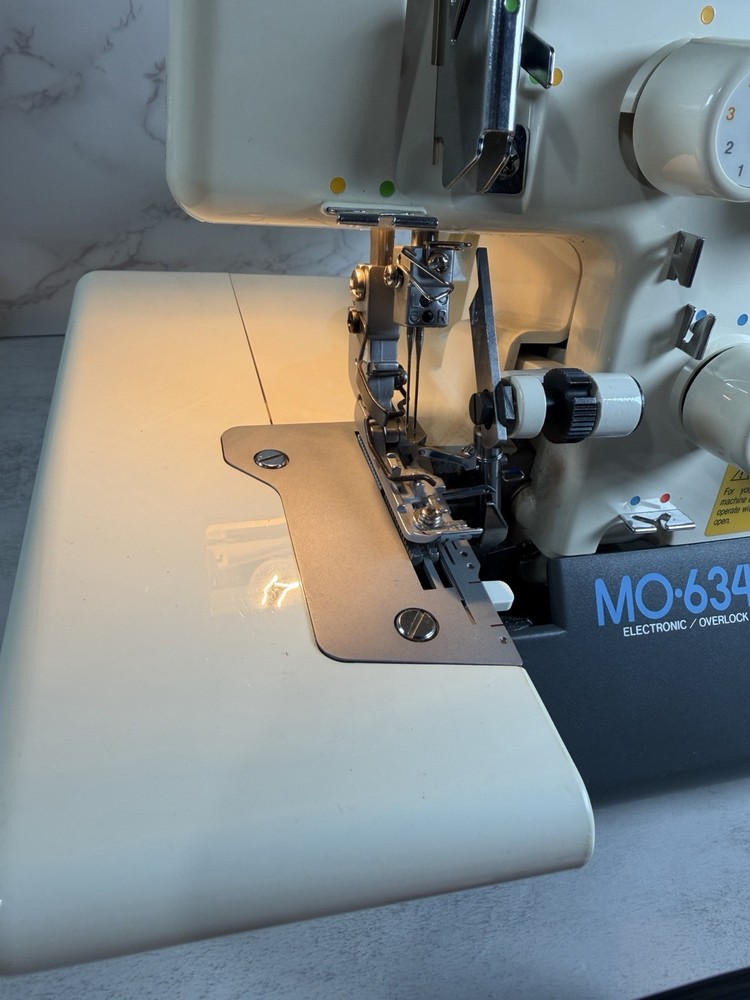 Juki Sewing Machine Model MO-634D Japan Tested Working With Case