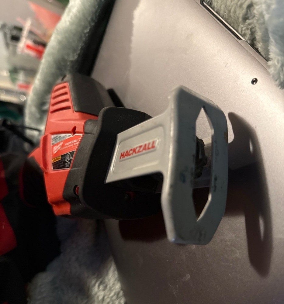 Milwaukee M18 HACKZALL Reciprocating Saw - Red