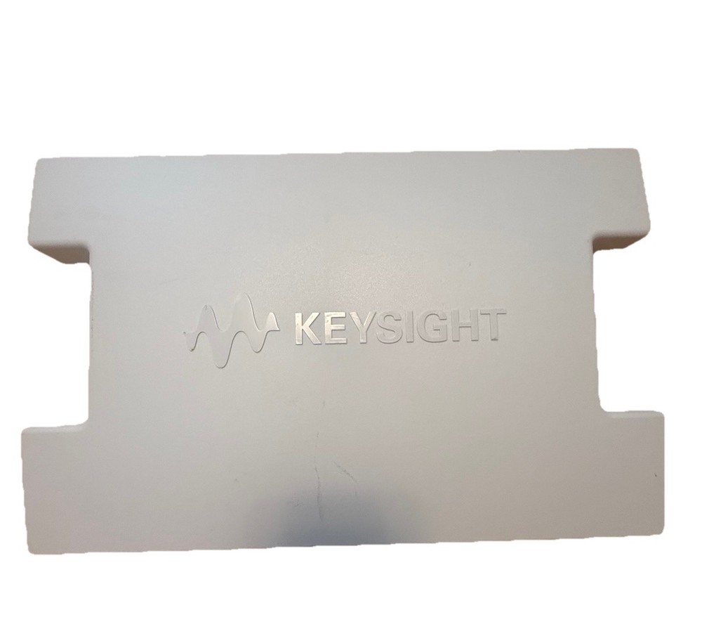 Keysight N9040B Spectrum Analyzer Front Cover